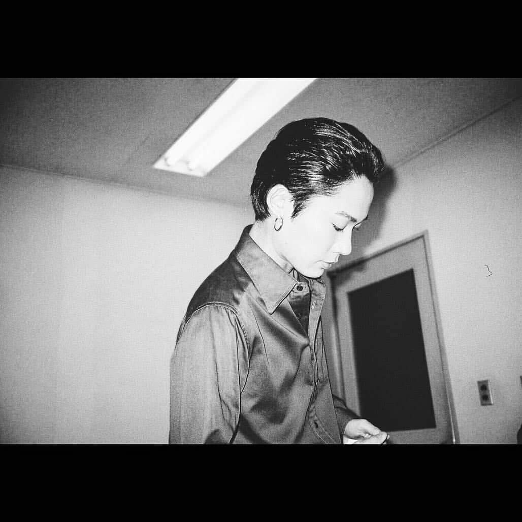 のインスタグラム：「立花リョウ . 📸山本アイリ @okamoto_natsumi . #BACKSTREETGIRLS #ゴクドルズ」
