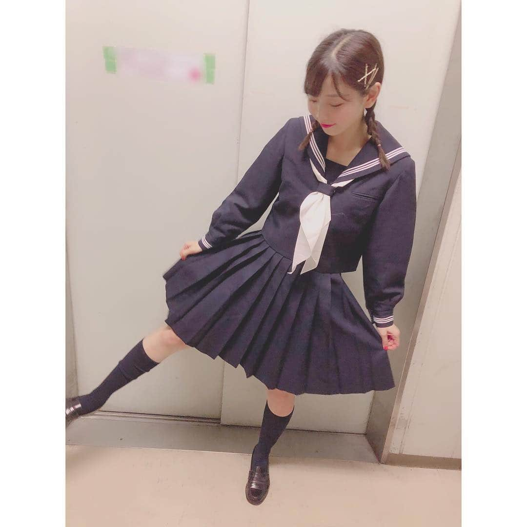 吉川千愛さんのインスタグラム写真 - (吉川千愛Instagram)「バレンタイン近いということで ライブでセーラー服🏫💌 中学生以来に着たよw どうですか！！！！！笑  #LinQ #吉川千愛 #セーラー服 #バレンタイン」2月12日 0時16分 - chiaki_yo