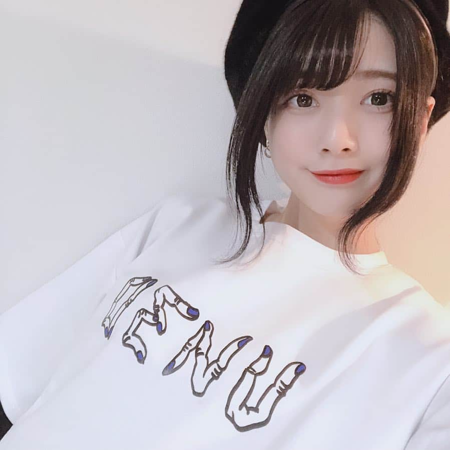 のインスタグラム：「時差でツイッターと同じ写真。﻿ ﻿ ﻿ #selfie #selca #セルフィー #セルカ #UN3D」