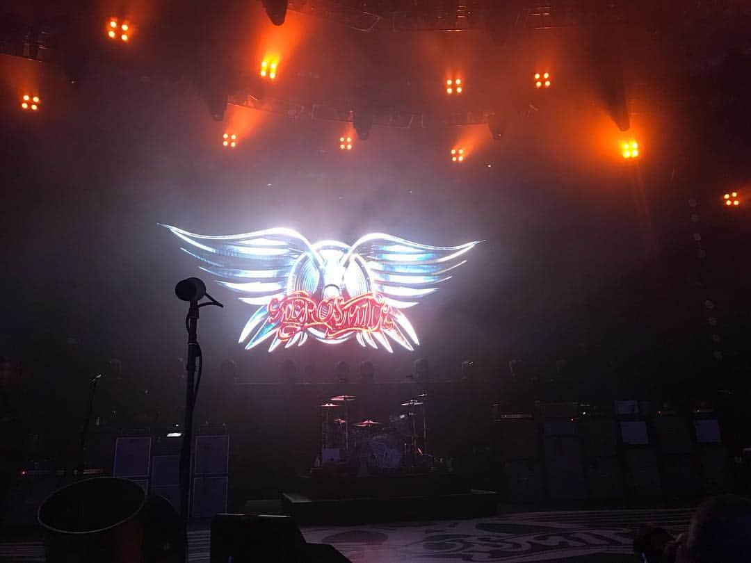 綾部祐二さんのインスタグラム写真 - (綾部祐二Instagram)「Special live performance by Aerosmith @ the party after the Grammy Awards」2月12日 13時18分 - yujiayabe