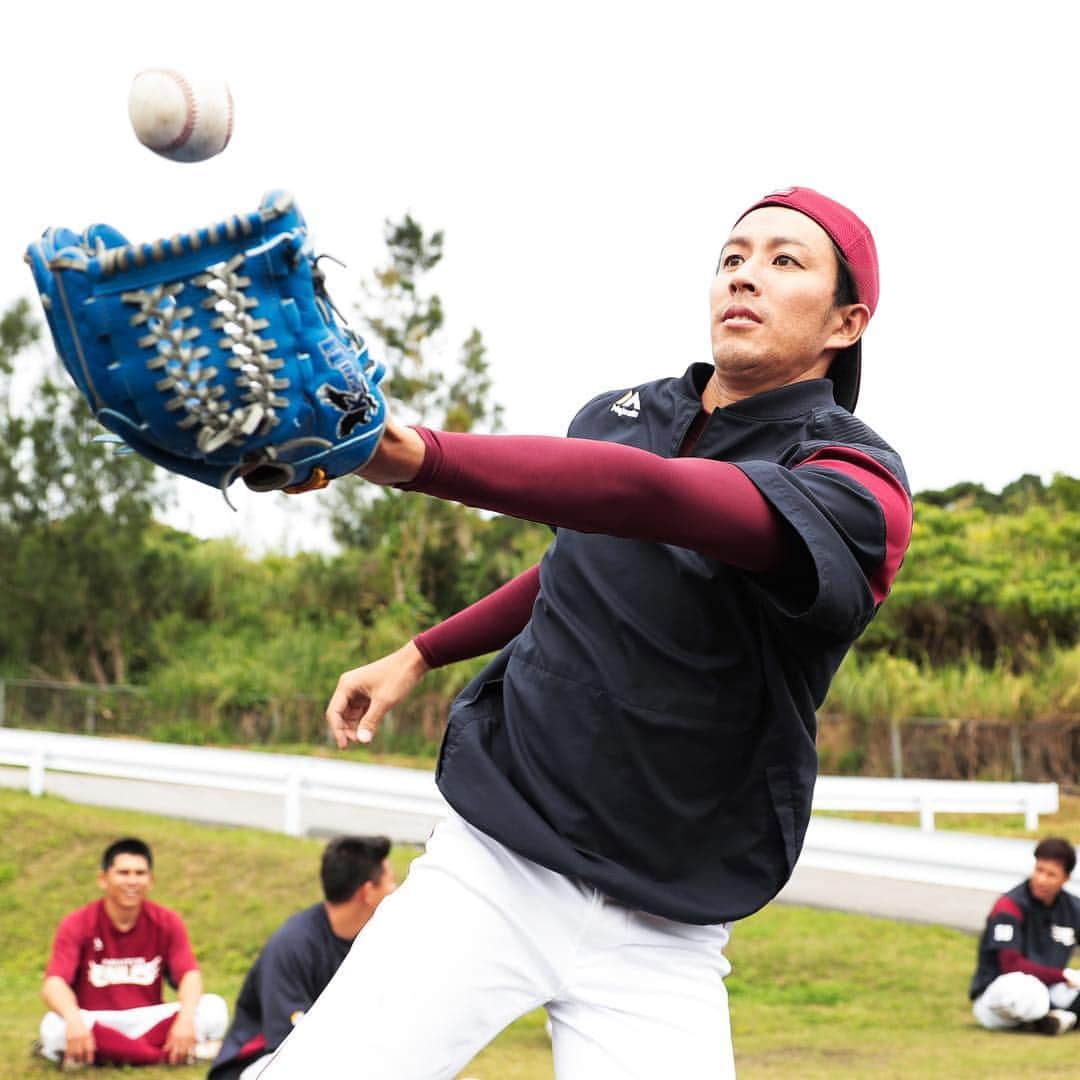 東北楽天ゴールデンイーグルスさんのインスタグラム写真 - (東北楽天ゴールデンイーグルスInstagram)「⚾️ 今日も一生懸命な投手陣を 凄く近くでご覧ください👀 #rakuteneagles #RESTART #日本一の東北へ #岸孝之 #福井優也 #福山博之 #弓削隼人  #松井裕樹 #古川侑利  #近藤弘樹  #渡邊佑樹 #西口直人  #藤平尚真」2月12日 18時35分 - rakuten_eagles