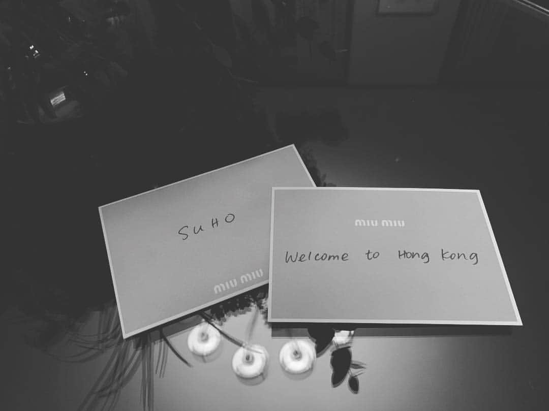 スホさんのインスタグラム写真 - (スホInstagram)「Thank you for inviting me🙂 #miumiu #miumiuvalentine」2月13日 2時31分 - kimjuncotton