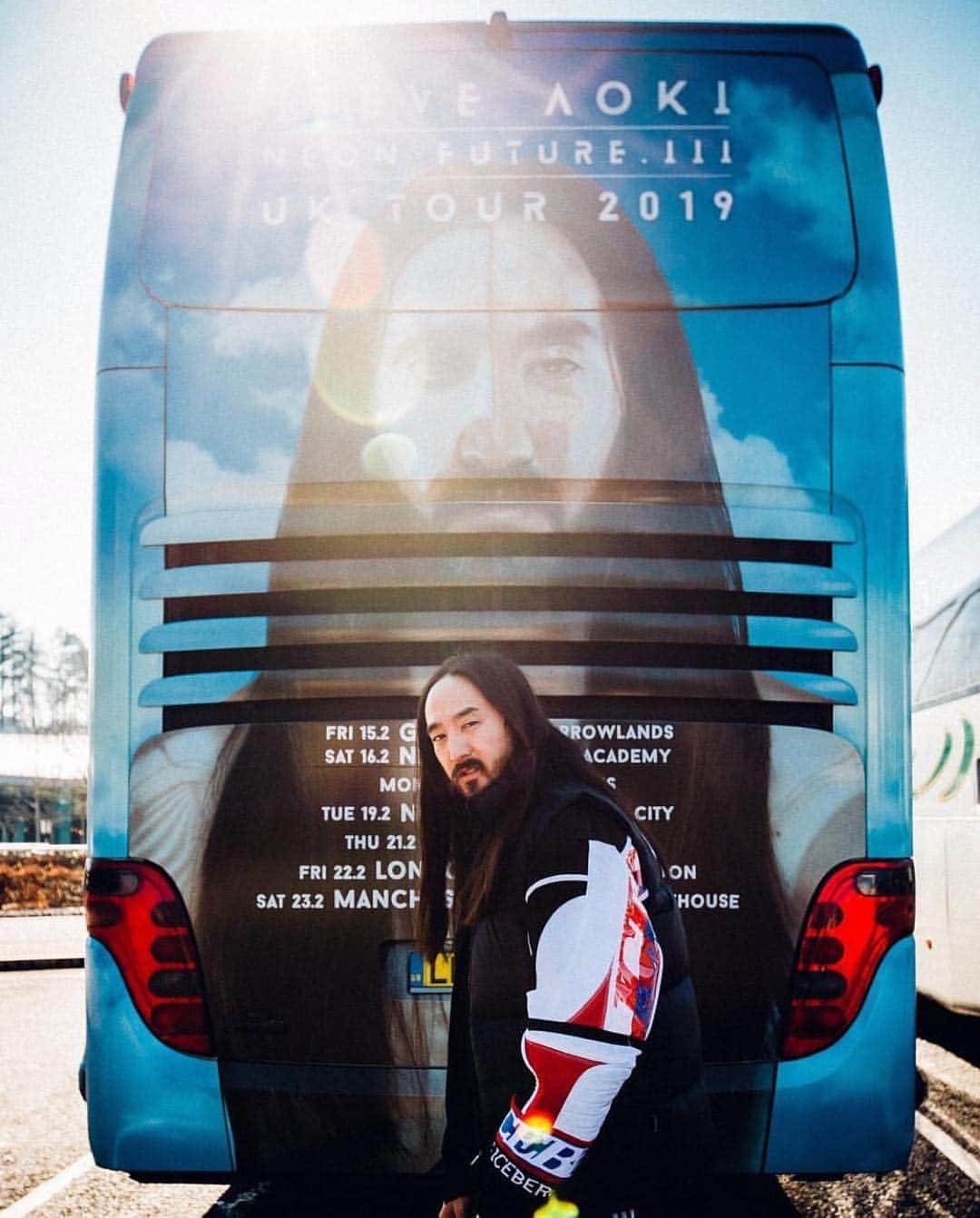 アイスバーグさんのインスタグラム写真 - (アイスバーグInstagram)「Legend @steveaoki on tour with #Iceberg1974 full look from #SS19 collection」3月14日 17時13分 - iceberg