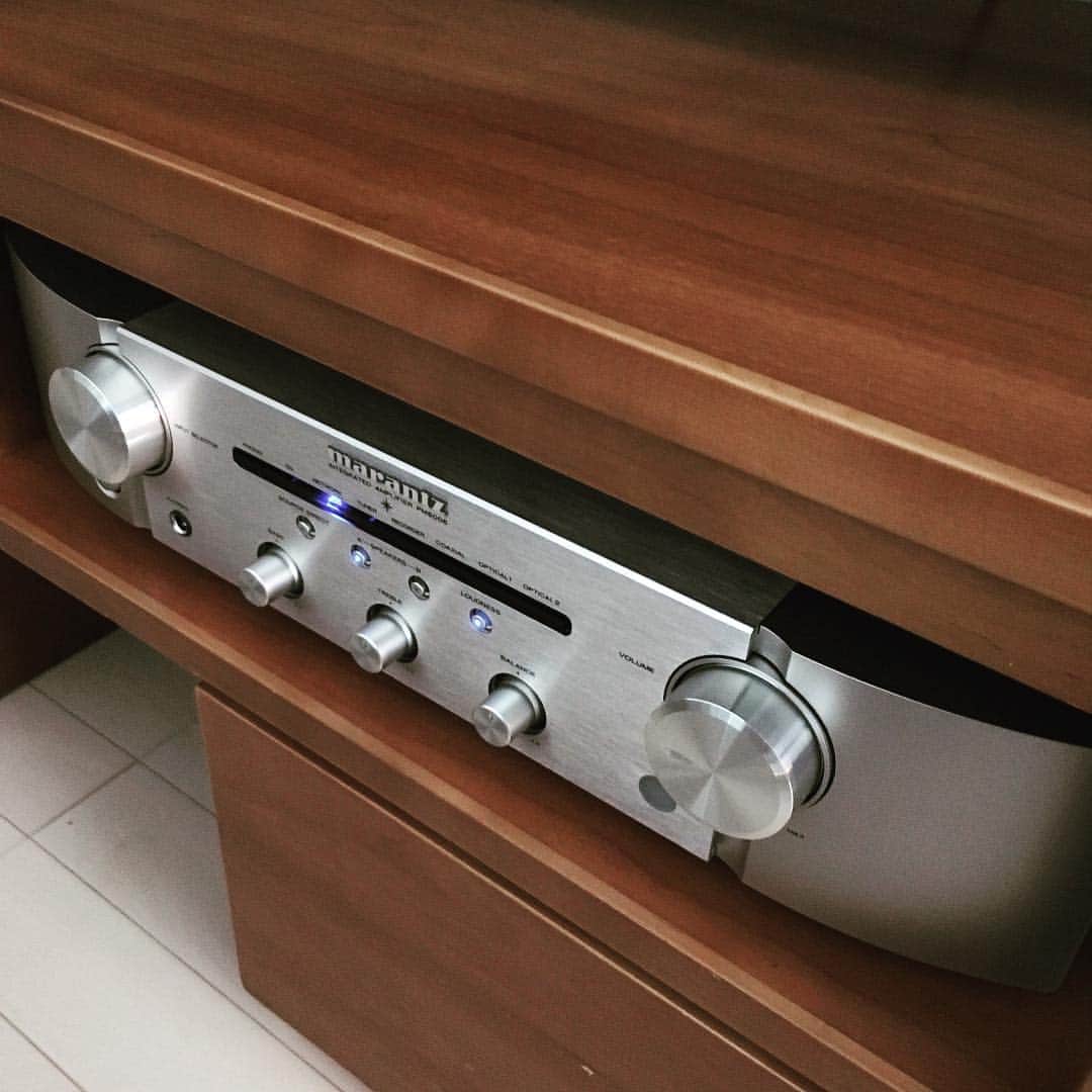 のインスタグラム：「marantz premain amp」