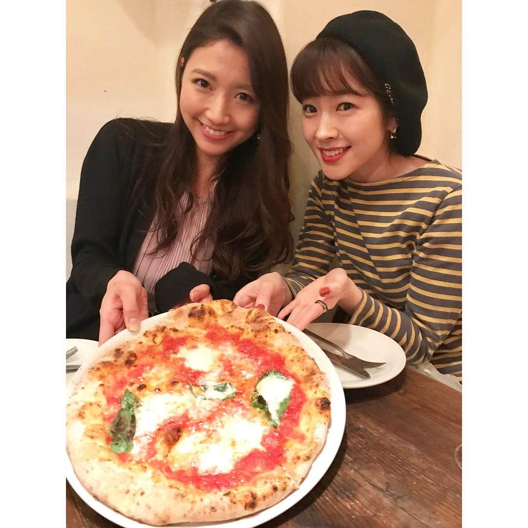 永島優美さんのインスタグラム写真 - (永島優美Instagram)「* 美味しいピザを3人で🍕 大好きな先輩との至福のとき😘 * #三田友梨佳 アナ #三上真奈 アナ #とっても優しいお姉様たち♡」3月14日 17時26分 - yuumi_nagashima