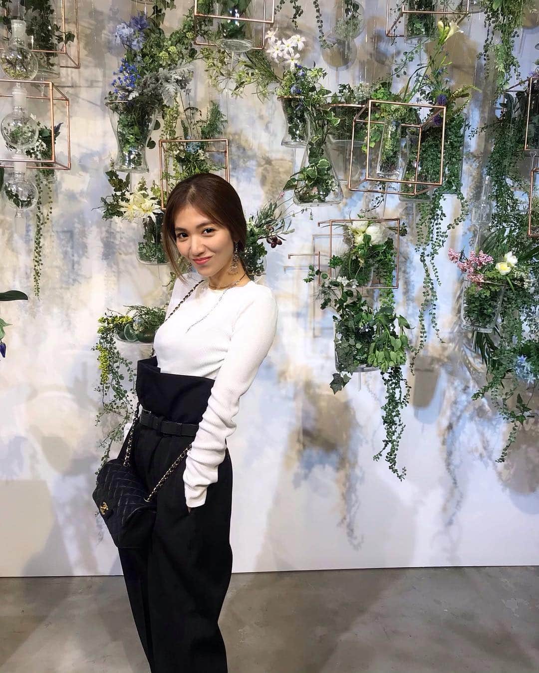 のインスタグラム：「BOTANISTからオーダーメイドシャンプー 『パーソナライズシャンプー・トリートメント』登場🌿 人の髪質はそれぞれ。 自分に合った自分だけのヘアケアを。 私も診断しmy BOTANISTを作って頂きました。 私は髪の水分量が足りないようです。 好きな香りも選べシャンプーの時間も楽しみになりそうです♡ 届くの楽しみだなぁ☺︎ ・ #love #happy #BOTANIST #MyBOTANIST #life #instagood #pr #シャンプー #トリートメント #パーソナライズ」