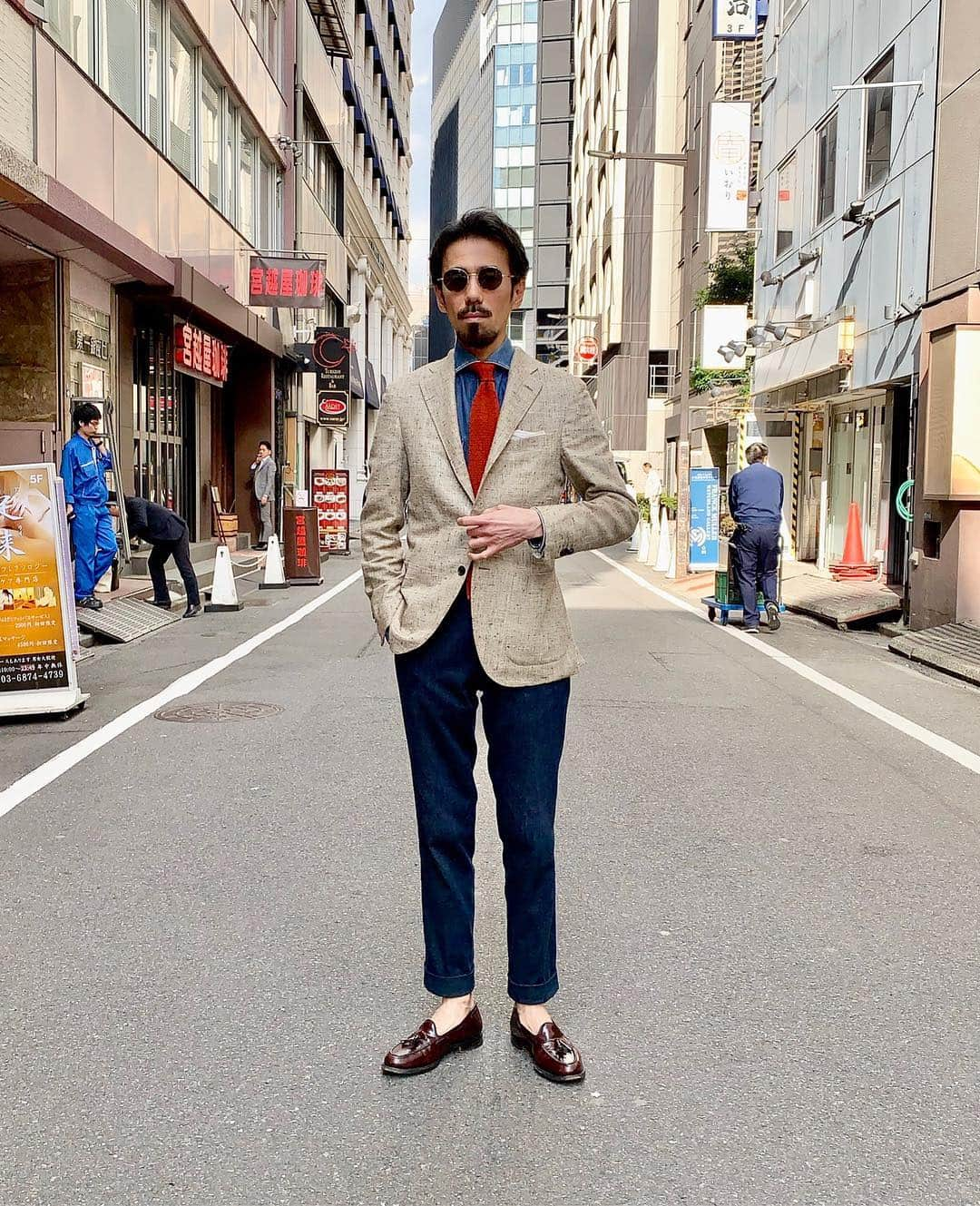 フリーマンズスポーティングクラブさんのインスタグラム写真 - (フリーマンズスポーティングクラブInstagram)「FSC STAFF STYLE - GINZA 2019.03.14  jacket&pants: #fscmadetomeasure tie: #freemanssportingclub eyewear: #ayame  #madetomeasure #fsc_staff_style #menswear #fsctokyo #fscginza #ginza #ginzasix」3月14日 10時58分 - freemanssportingclub_jp