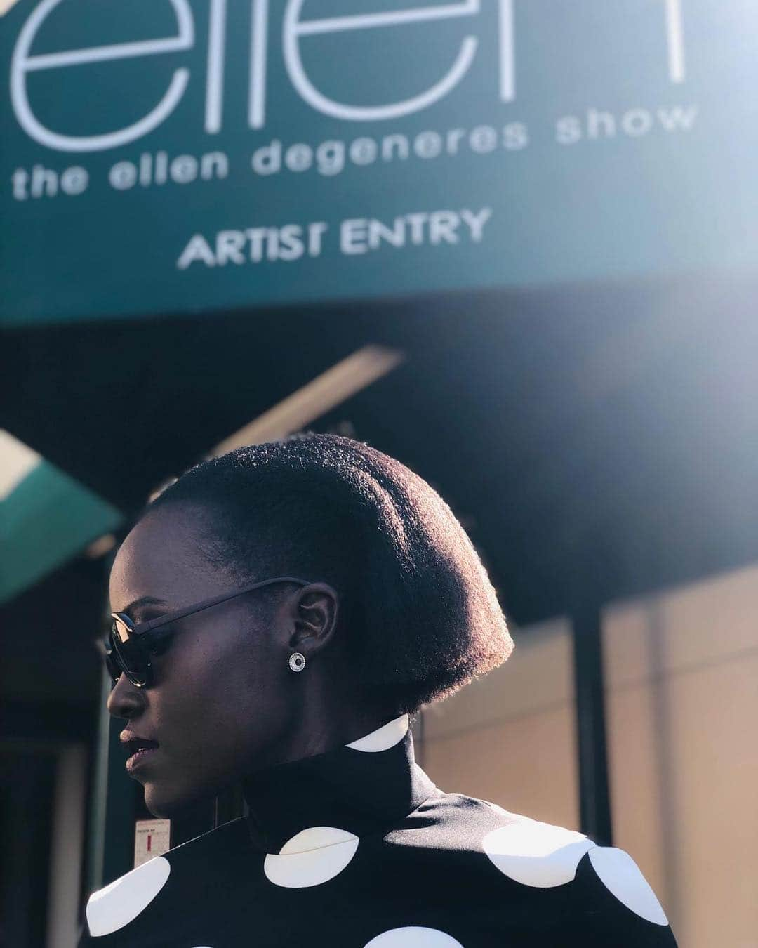 ルピタ・ニョンゴさんのインスタグラム写真 - (ルピタ・ニョンゴInstagram)「Look at Us! @TheEllenShow #UsMovie」3月14日 13時09分 - lupitanyongo