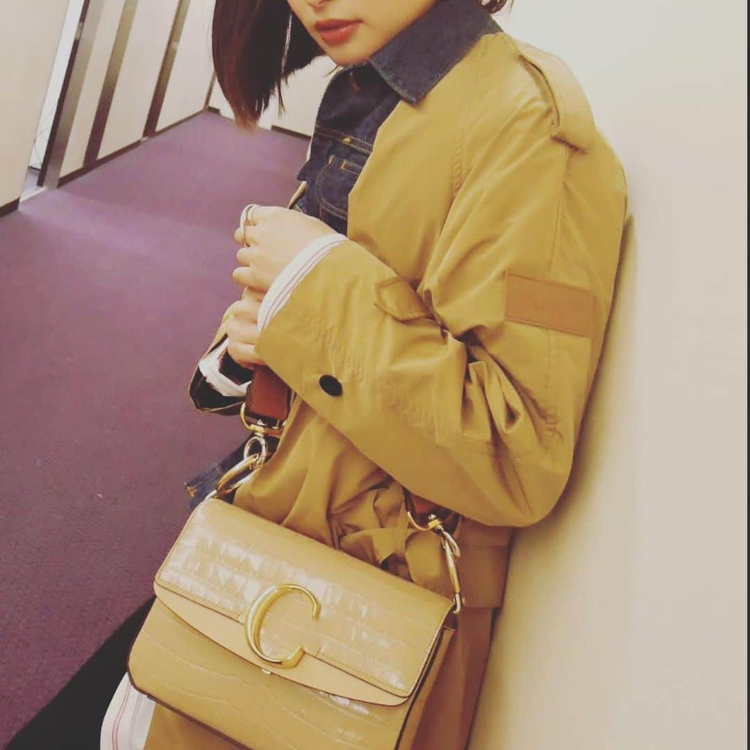 大政絢さんのインスタグラム写真 - (大政絢Instagram)「👜@chloe  #今日の絢服#chloegirls」3月14日 11時43分 - aya_omasa_official