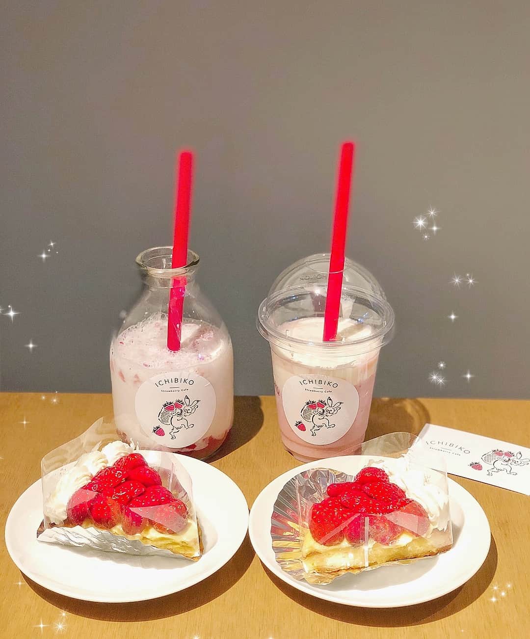 瀬戸早妃さんのインスタグラム写真 - (瀬戸早妃Instagram)「🍓🍓🍓 怜々蒐集譚の舞台で仲良くしてもらった宮下舞花ちゃん @maikamaimaika と、舞台後初めて会えました💕 春らしくイチゴがいっぱいのカフェで、いっぱい笑って楽しい時間を過ごしました😊🍰🍓 苺大好きなので、この季節がずっと続くと良いなぁ🍀 . ☑︎onepiece👗  @montresorsaki #montresor #モントレゾール . #宮下舞花 ちゃん #舞台 #怜々蒐集譚 #すでに懐かしい  #再会 #teaparty #お茶会 #乙女会 #苺 #イチゴ #いちご #いちご専門店 #苺スイーツ #いちごカフェ #苺タルト #いちごミルク #春 #春スイーツ #sweets #strawberry #spring #tokyo #도쿄 #카페」3月14日 11時43分 - plievesaki