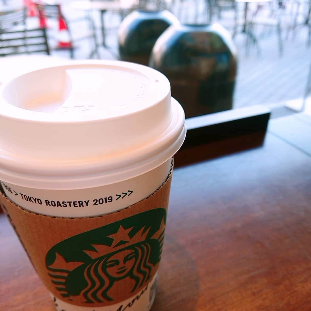 のインスタグラム：「治療終了からしばしのひとり時間♪  #Marvelouspro #スタバ #ひとり時間」
