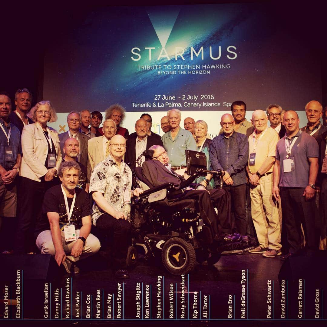 ブライアン・メイさんのインスタグラム写真 - (ブライアン・メイInstagram)「Seems impossible, but it’s a year since Stephen Hawking passed away. One extraordinary scientist and one extraordinary human being. These were happier days - a whole STARMUS festival in Stephen’s honour, and the instigation of the Hawking Medal. We were all privileged to know him.  Bri.  For the full picture please see Bri’s Soapbox on www.brianmay.com」3月14日 12時14分 - brianmayforreal