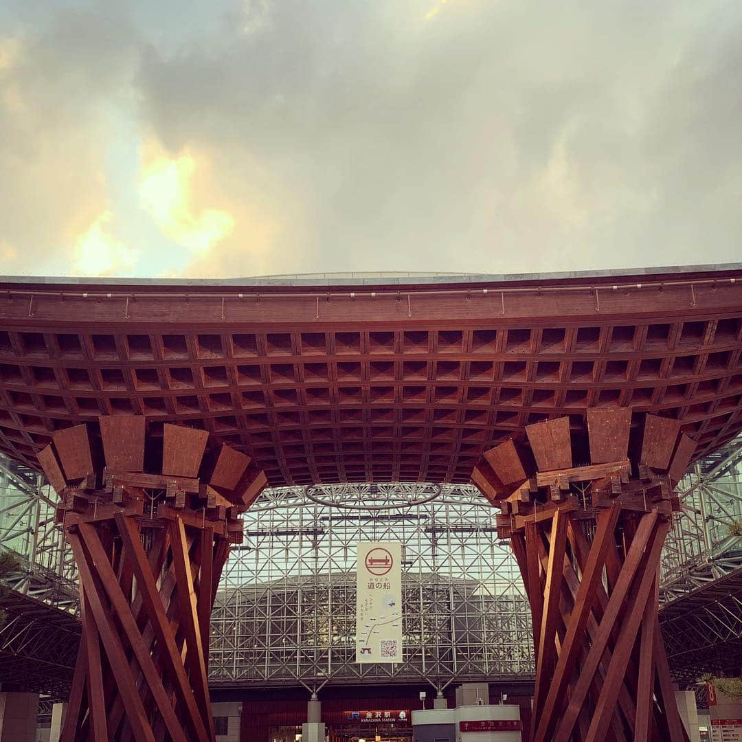 竹井亮介さんのインスタグラム写真 - (竹井亮介Instagram)「金沢に到着。 #カジャラ」3月14日 18時48分 - takeiryosuke