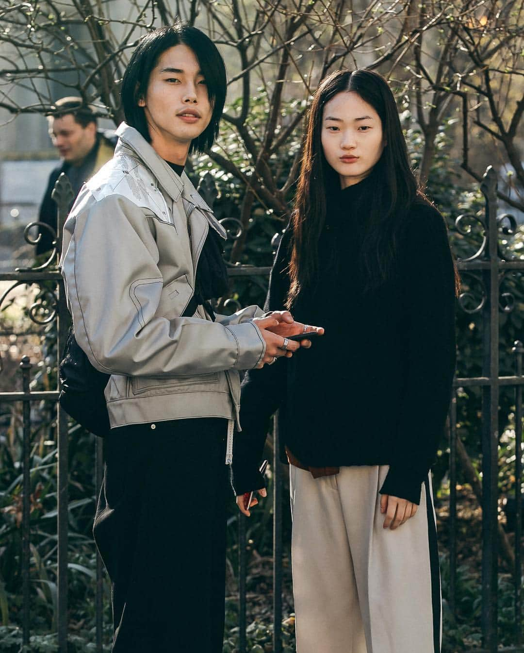 가로수길 , Seoulさんのインスタグラム写真 - (가로수길 , SeoulInstagram)「PFW Street Fashion Style Thx @txxmini @iamhyunjishin 💥모델 박태민,신현지 . . #写真 #モデル #フィルム #ファッション #フォトグラファー #ストリートファッション #파리 #東京 #서울패션위크 #sfw #오오티디 #nyc #london #패션스타그램 #newyork #nyfw #셀카 #portrait #seoulFashionWeek #street #streetfashion #streetphoto #가로수길 #이태원 #사진 #스트릿패션 #모델 #tokyo #nyfw #pfw」3月14日 13時26分 - jaylim1