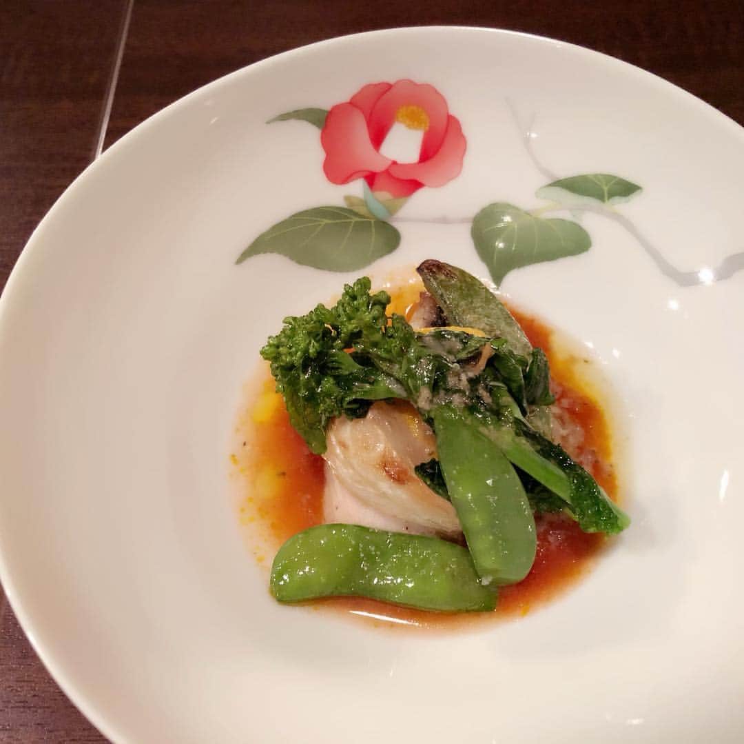 国生さゆりさんのインスタグラム写真 - (国生さゆりInstagram)「美味食べすぎです✨🇮🇹✨素材の美味しさを再認識させてもらえた食事会でした✨🤲✨✨#イタリアン #国生さゆり」3月14日 13時50分 - sayurikokusho