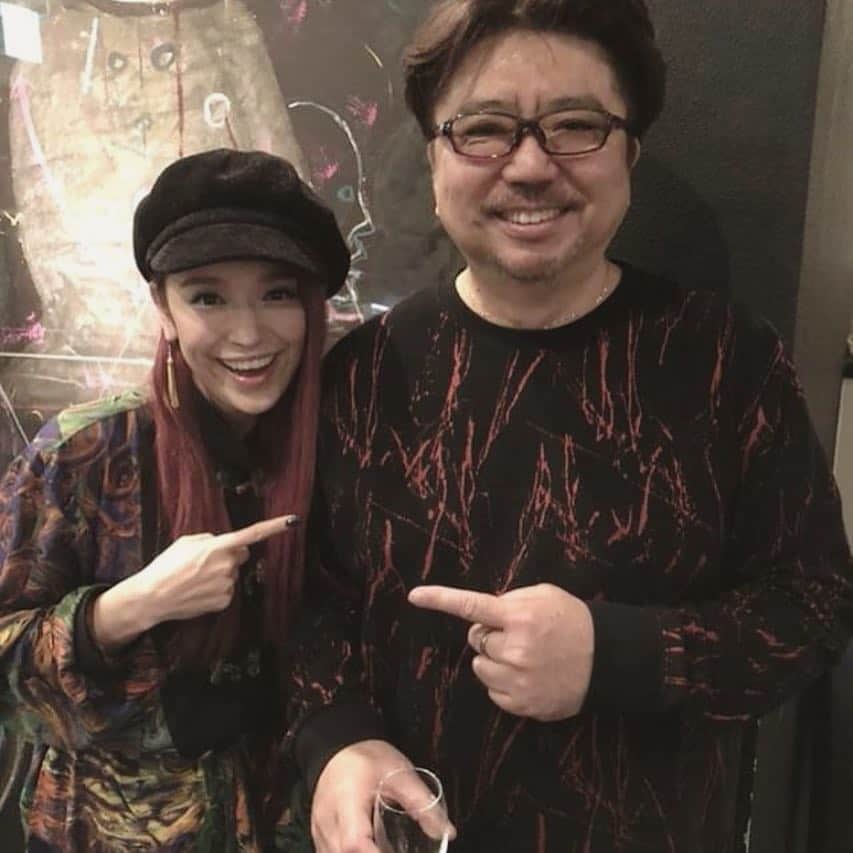 のインスタグラム：「3／7誕生日ライブに来てくれた Soweluと 彼女のお父さんと同い年！」