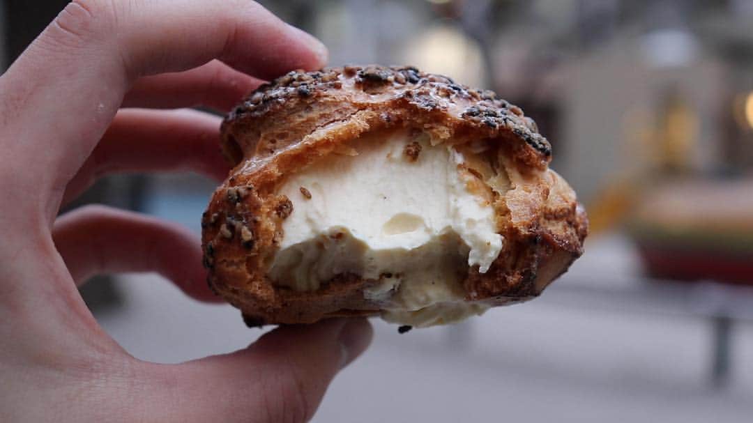 ハンサムクロジのグルメインスタ