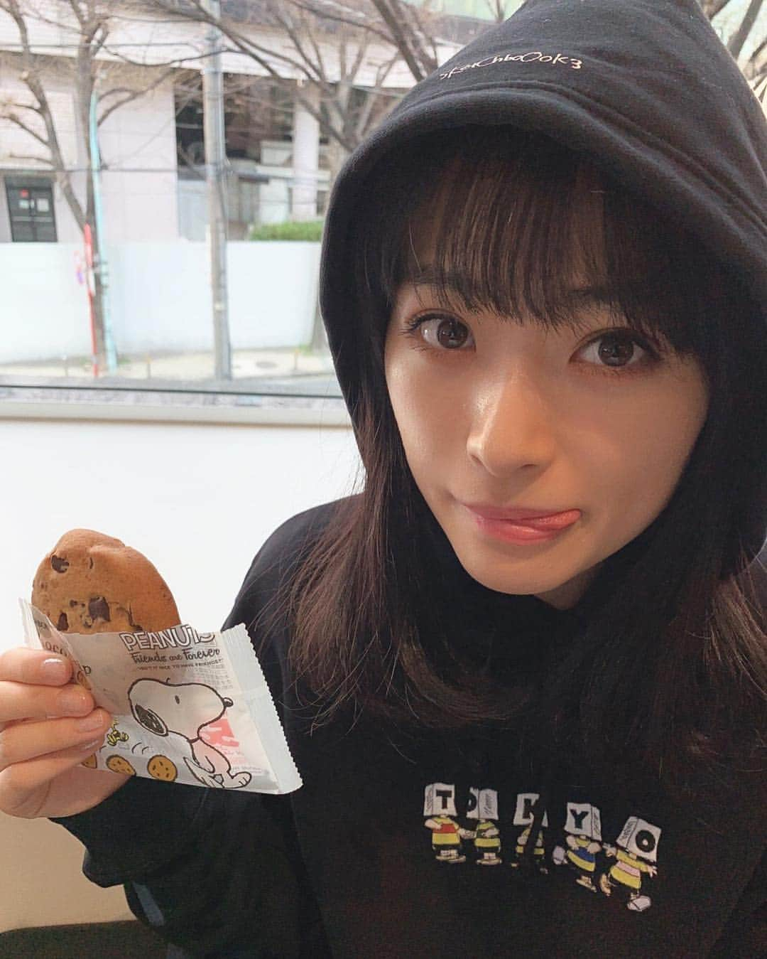 優希美青さんのインスタグラム写真 - (優希美青Instagram)「ハッピーホワイトデー🍪💕 . #happybirthday #cookie #yummy #snoopy #peanuts #sweet #studious #sketchboook3」3月14日 14時48分 - mio_yuki