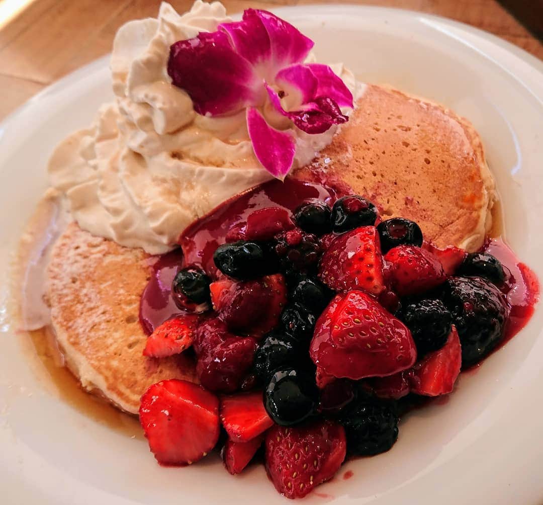 REIKAさんのインスタグラム写真 - (REIKAInstagram)「. . I love pancake🥞♥️ . . #pancake #パンケーキ #パンケーキ部」3月14日 15時11分 - reika_japan