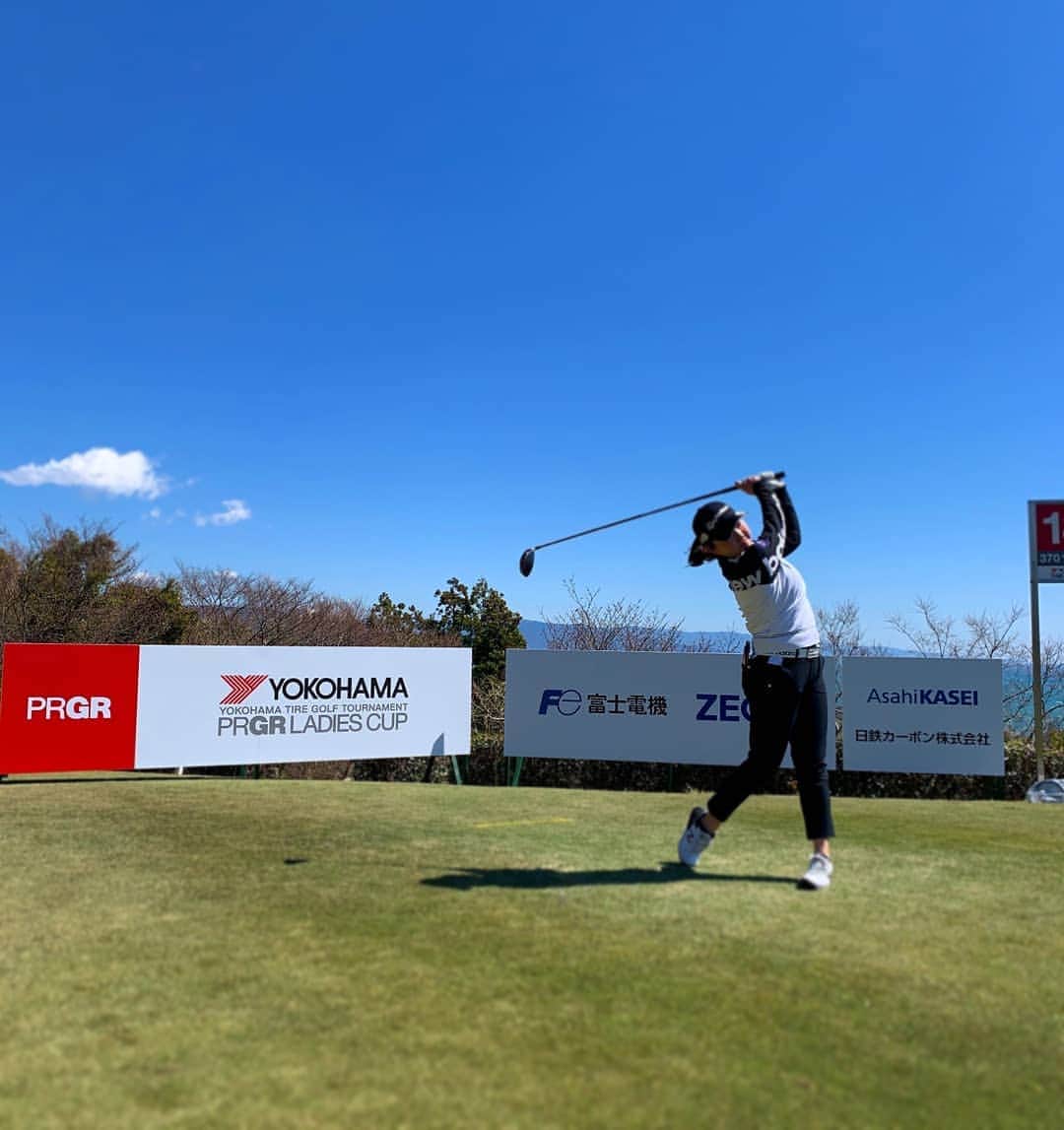 山内日菜子のインスタグラム：「. 今週もがんばろう！ #TaylorMade #TaylorMadeGolf  #newbalance #newbalancegolf #NB #ライク株式会社  #コアグループ  #シーボン化粧品  #大東建託未来アスリートプロジェクト」