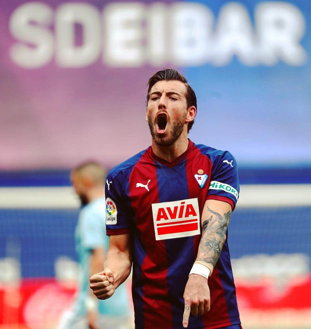 LFPさんのインスタグラム写真 - (LFPInstagram)「THIS IS @sdeibar! 🔥😱🔥 • #SergiEnrich #Eibar #LaLigaSantander #LaLiga #Football」3月14日 16時53分 - laliga