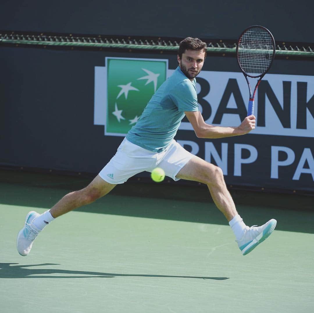 ジル・シモンのインスタグラム：「💥 #GillesSimon #Simon #IndianWells」
