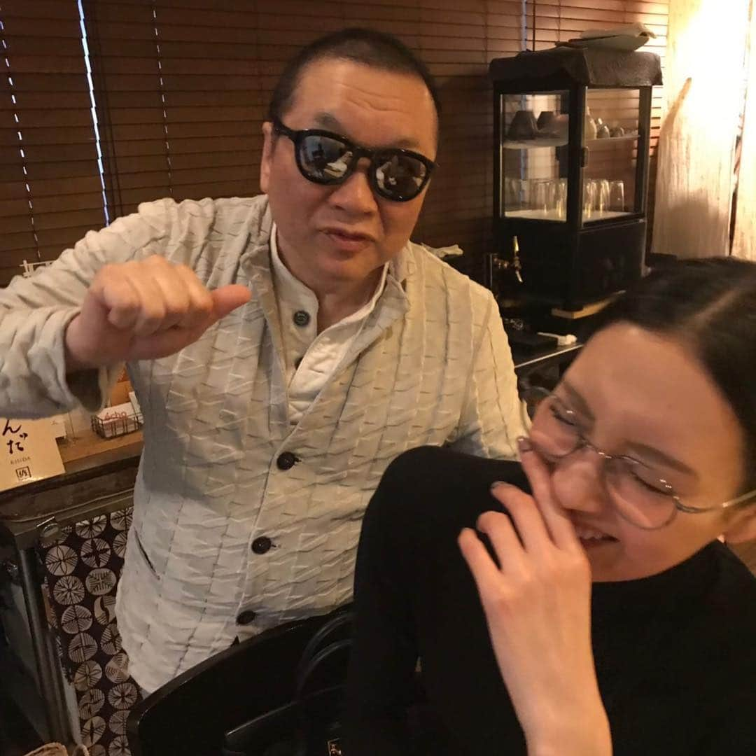 菜々緒さんのインスタグラム写真 - (菜々緒Instagram)「見城さん、寺田さん、鈴木亜久里さん、お友達で、ご飯に行きました🍣✨みんな面白すぎて笑い疲れました😇」3月10日 13時10分 - nanao_official