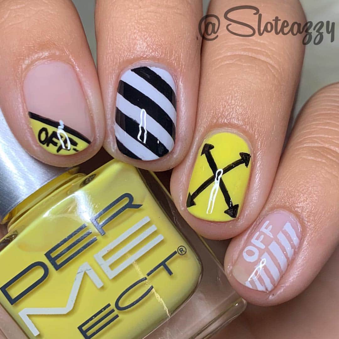 Yasmeenのインスタグラム：「Did these @off____white inspired nails for @hypebaebeauty using @dermelect colors in Buzzworthy 🐝 and Sugarhill ⚪️ Check out the article with tips from me on how to repair damaged nails on hypebae.com or follow the link in my story 😊 #nailsbysloteazzy」