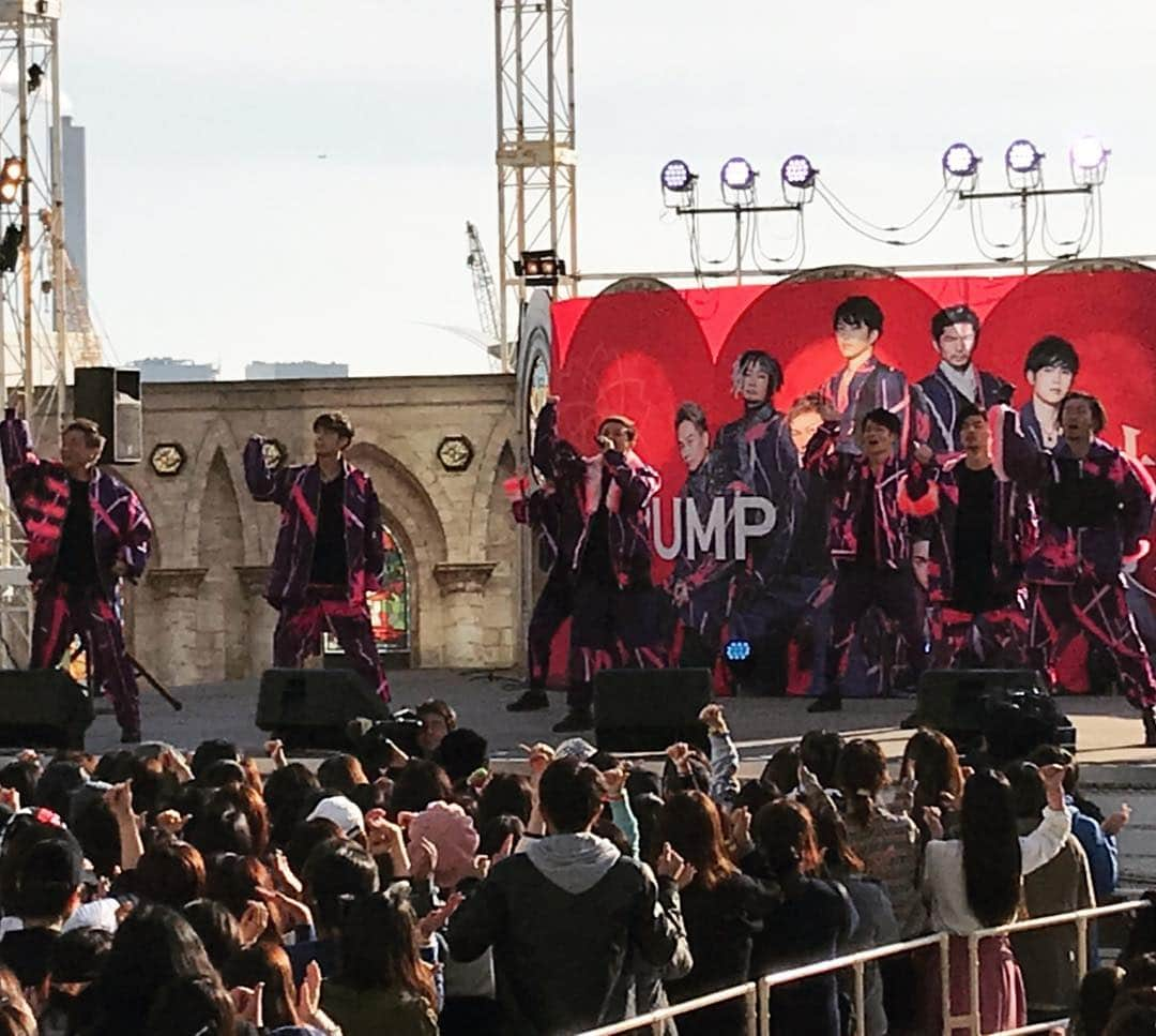 YORIさんのインスタグラム写真 - (YORIInstagram)「2019.03.09 桜リリースイベント 大阪南港ATC memory  #dapump #桜 #桜フィンガー #生涯ファビュラス #フライングショルダー」3月10日 14時16分 - yori_dp