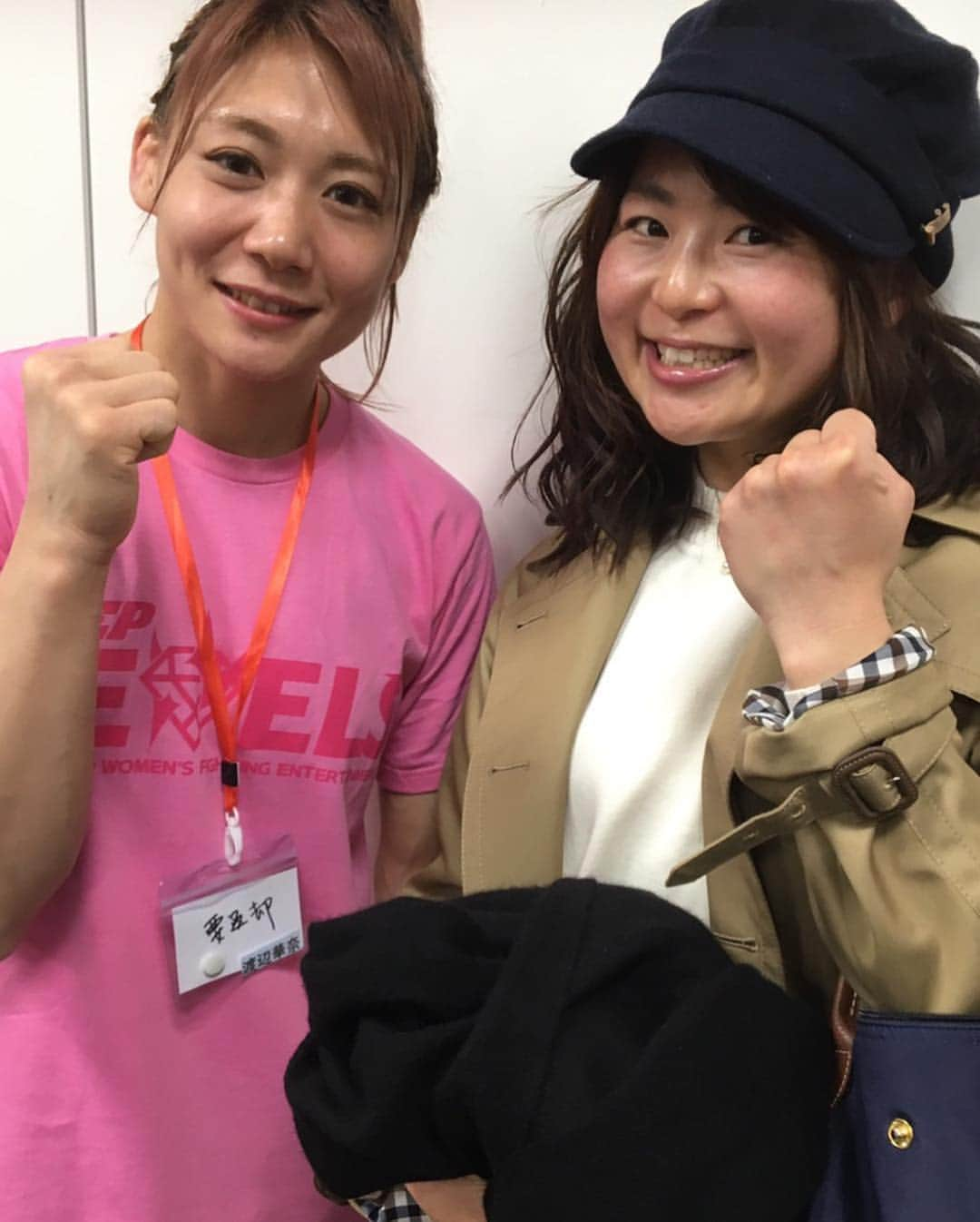 渡辺華奈さんのインスタグラム写真 - (渡辺華奈Instagram)「. DEEPJEWELS23 TKOで勝つことができました！！ 練習や私生活でも、 多くの方に支えられ頑張れました^ ^！ 満席の後楽園ホールで試合ができ感無量です😭🙏🙏 応援にも沢山駆けつけてくださりありがとうございます！！ 当日お会いできなかった方、多くいます！ 申し訳ないです🙇‍♂️ 課題は山積みですが一つ一つ地道にコツコツ積み上げていきます！！ 韓国から来ていただいたガンスミン選手ありがとうございました！！ #abemaTV #後楽園ホール #女子格闘技 #mma #柔道 #筋肉女子 #総合格闘技 #DEEPJEWELS」3月10日 16時23分 - kana_0821