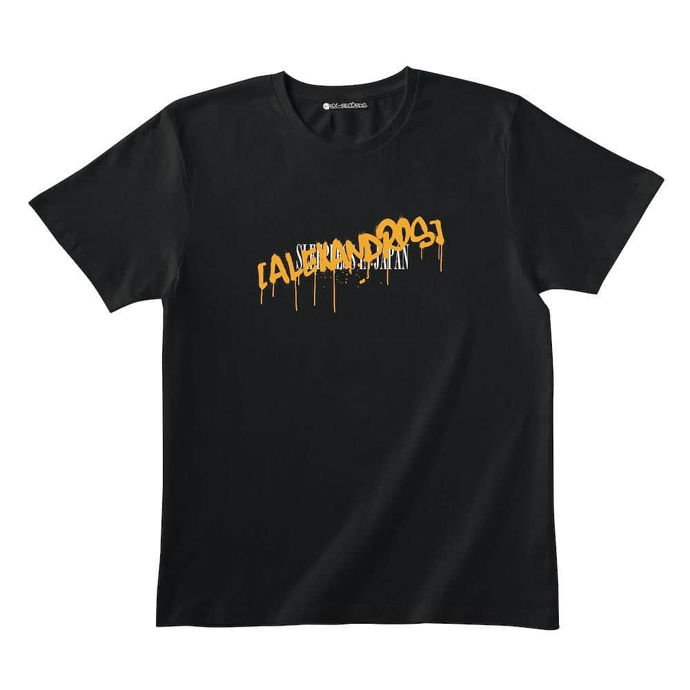 [ALEXANDROS]さんのインスタグラム写真 - ([ALEXANDROS]Instagram)「■ツアーTシャツ GRAFFITI LOGO TEE PHOTO LOGO TEE SPLIT INK LOGO TEE  アリーナツアー日程が載ったツアーTシャツ。 洋平監修のグラフィティロゴTシャツに、メンバーが過ごしたブルックリンの街並みがプリントされたフォトTシャツ。溢れたインクの風合いを表現したSPLIT INK Tシャツの3種類。 カラフルなものからシックなものまで取り揃えています。 にーやん  #SleeplessinBrooklyn #SleeplessinJapanTour #tourgoods #goods #tourmerch #merchandise #GRAFFITI #PHOTO #SPLITINK #TEE #花音」3月10日 18時44分 - alexandros_official_insta