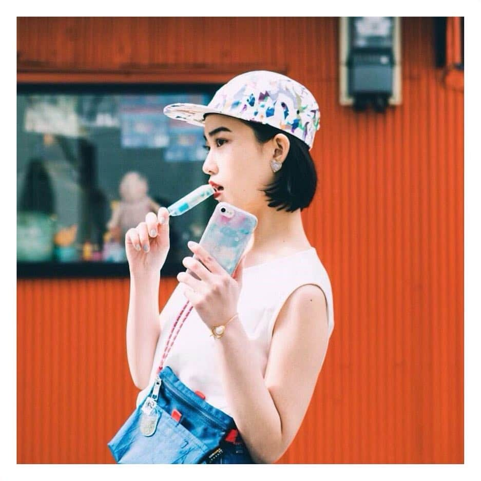 田中 レイナさんのインスタグラム写真 - (田中 レイナInstagram)「. . @iroha_publishing_photo  いろは出版 " LITTLE CLOSET " #iPhoneケース  2019 spring / summer . #フリーランス #フリーモデル #撮影モデル #撮影データ #モデル #関西モデル #関西サロンモデル #関西サロモ #大阪サロモ #神戸サロモ #京都サロモ #サロンモデル #サロモ #黒髪 #ボブ #黒髪ボブ #bob #hair #bobhair #salonmodel #freelance #freemodel #model #like4like #follow #followme #reina」3月11日 7時19分 - reinasu__429