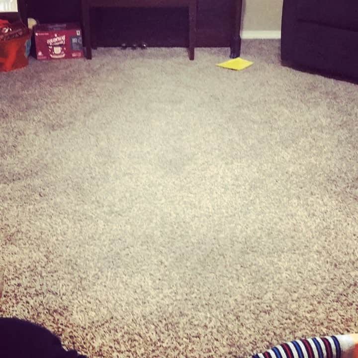デリック・ディラードのインスタグラム：「When @jillmdillard said it was bedtime, this is what ensued... who can relate?! #bedtime #timechange #pure energy #familytime #applemusic #boys」
