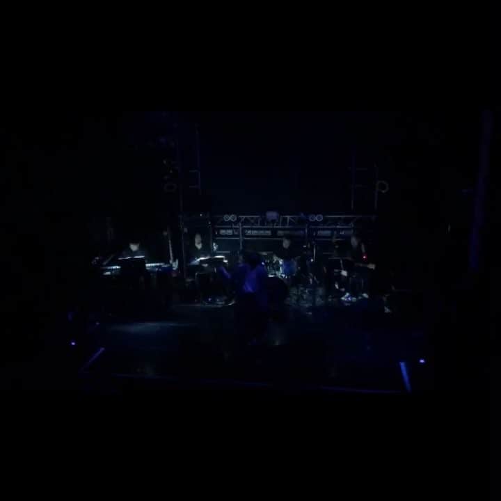 のインスタグラム：「🔥🔥🔥🔥歌動画🔥🔥🔥 #ソロカバーライブ #歌動画 #cracksofmybrokenheart #ericbenet #大好きな曲 #ってかエリックの曲全部好き #あー #英語難しい #洋楽上手くなりたい #まだまだだけど聞いてね #これは大阪公演 #初日一発目 #この曲はキーボード1本 #動画5本もある #すまぬ  #つるっと見てね #そして腹減った  #プロテインバーで我慢しよう #夜中にごめんよ  #goodnight #おやすみ」