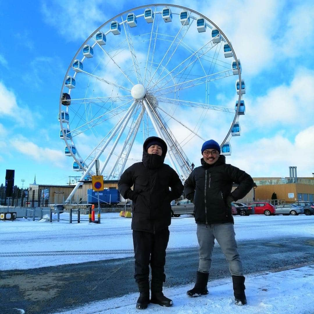 マントル一平さんのインスタグラム写真 - (マントル一平Instagram)「地球が寒いヘルシンキで快適に過ごせるのは #nanga のダウン先輩のおかげです！！👍🇫🇮 ＠nanga_official #nanga #auroradownjacket #mountainbealycoat #ナンガ #オーロラダウンジャケット #マウンテンビレーコート #finland  #helsinki  #サウナ #sauna」3月11日 17時21分 - mippei_