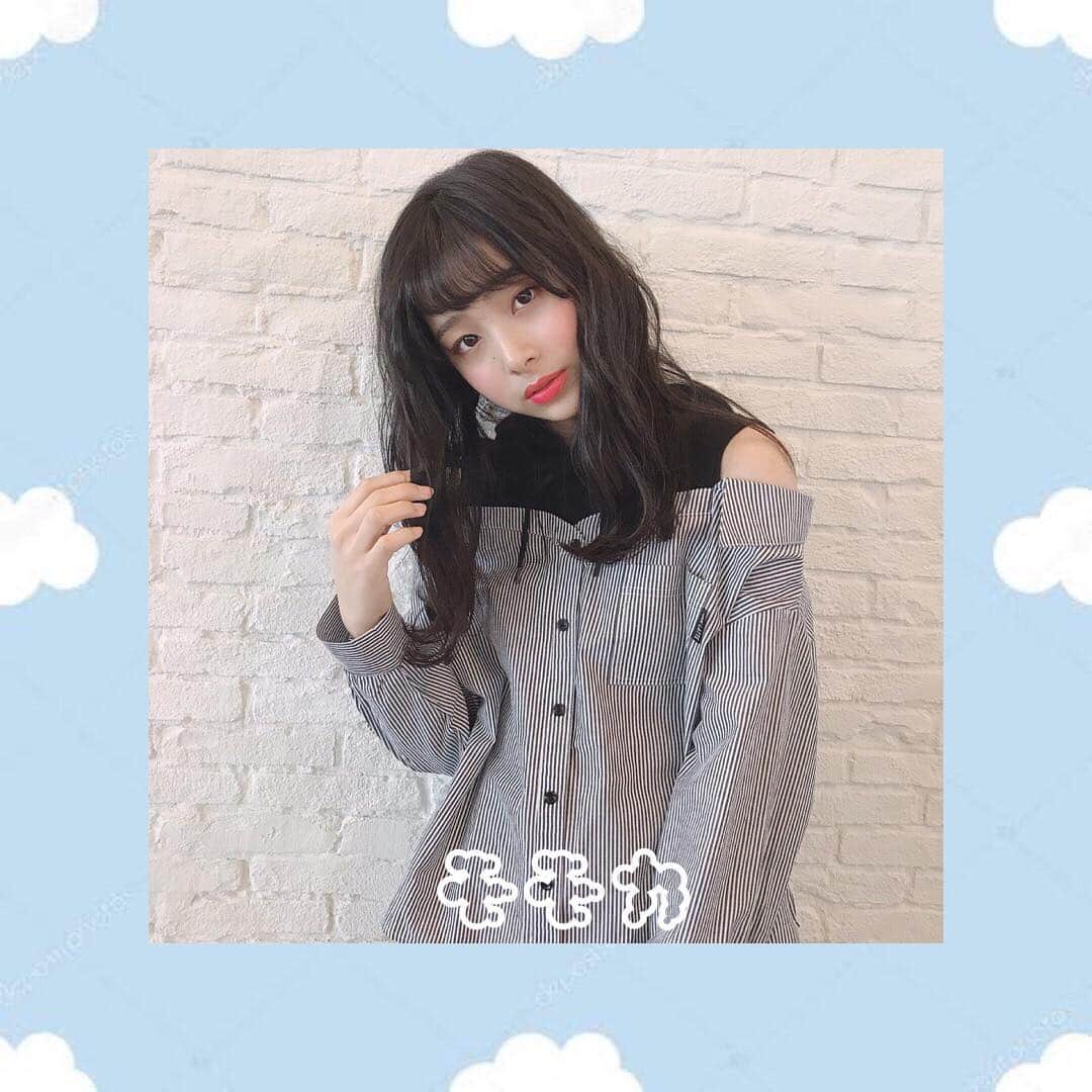 のインスタグラム：「【PLTV 春コーデ 💐】﻿﻿ ﻿ #モモカ はオフショルを大人っぽい着こなしに💖﻿ シャツはあえてインせずゆるっと☺️﻿ メイクもつやっぽく💄したよ〜﻿ #サロモ風 な写真が撮れた🤳✨﻿ ---﻿ #春コーデ #トレンドコーデ #デート服﻿ #モテコーデ #シャツコーデ #肩あき﻿ ---﻿ #PLTVコーデ #コーデ﻿﻿ #きょこ #OOTD﻿﻿﻿﻿﻿﻿﻿﻿﻿﻿﻿ #PLTV #PINKlatteTV #ピンクラテTV﻿﻿﻿﻿﻿﻿﻿﻿﻿﻿﻿﻿﻿﻿ #ピンクラテWEBモデル #ピンクラテ #ぴてぃーず﻿﻿﻿﻿﻿﻿﻿﻿﻿﻿﻿﻿﻿﻿ #栗田桃花 #宇井優良梨 #花田姫佳 #石山えこ﻿﻿ #菅井純愛﻿﻿﻿﻿﻿﻿﻿﻿﻿﻿﻿﻿ #松本優菜 #JCモデル #JSモデル #JC3 #JC2 #JC1 #JS6﻿」