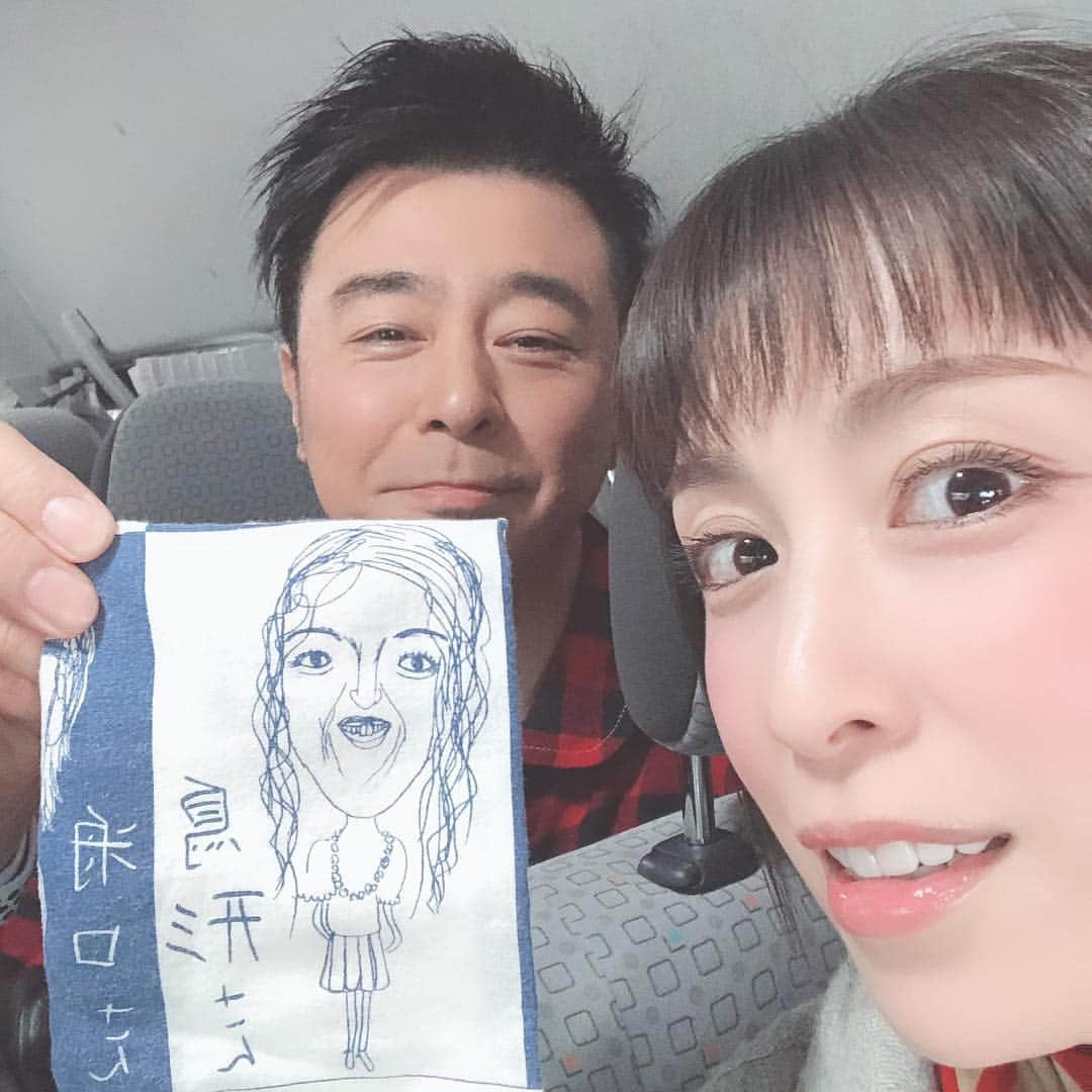 雛形あきこのインスタグラム