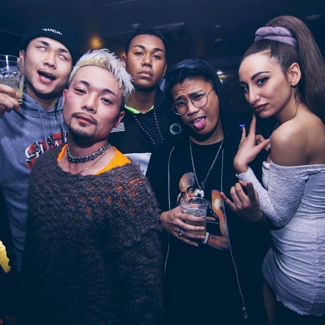 JOYSTICKKのインスタグラム