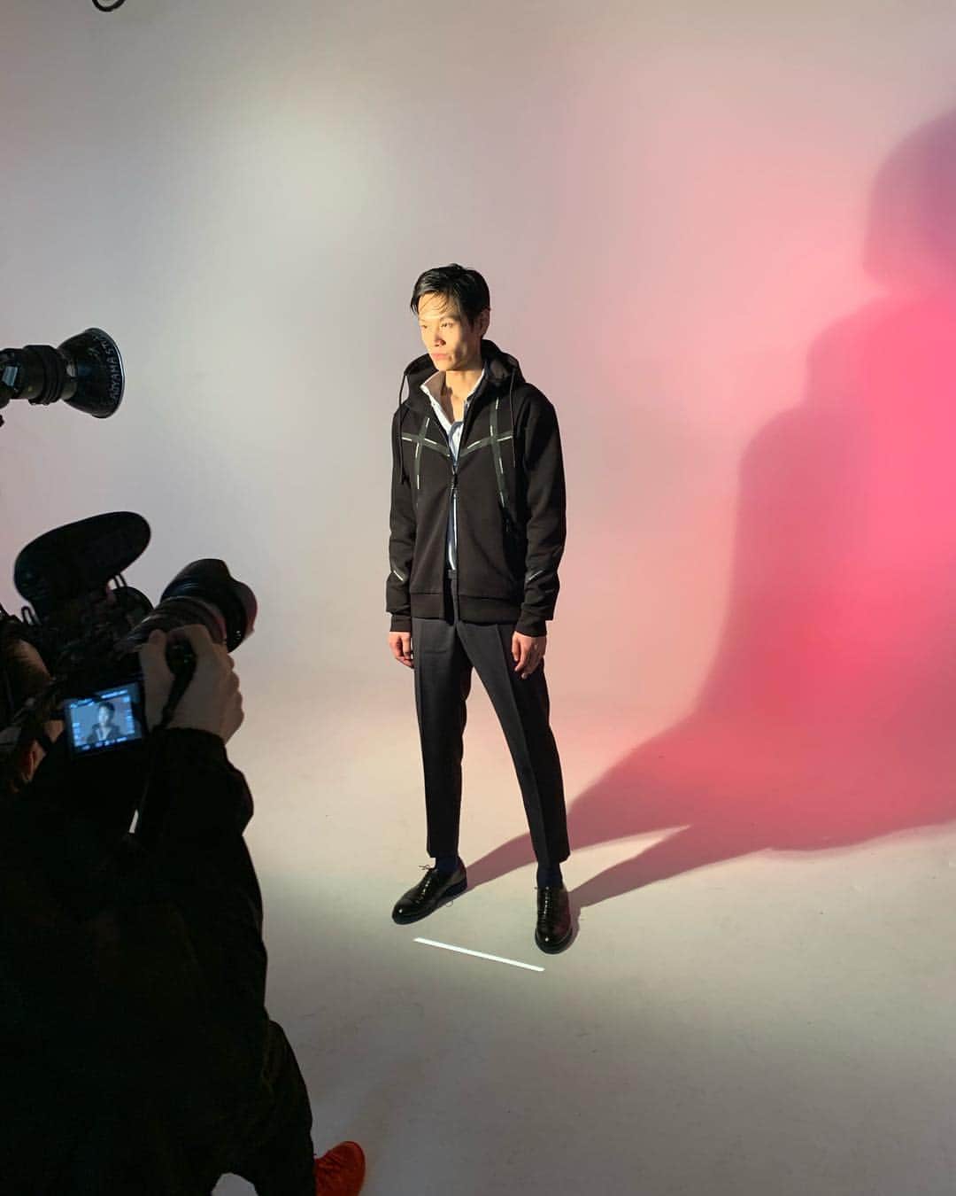 カンのインスタグラム：「#モデル #model #모델 #shooting #appearance #撮影 #촬영 #korean #vogue #taiwan #fashion #thankyou」