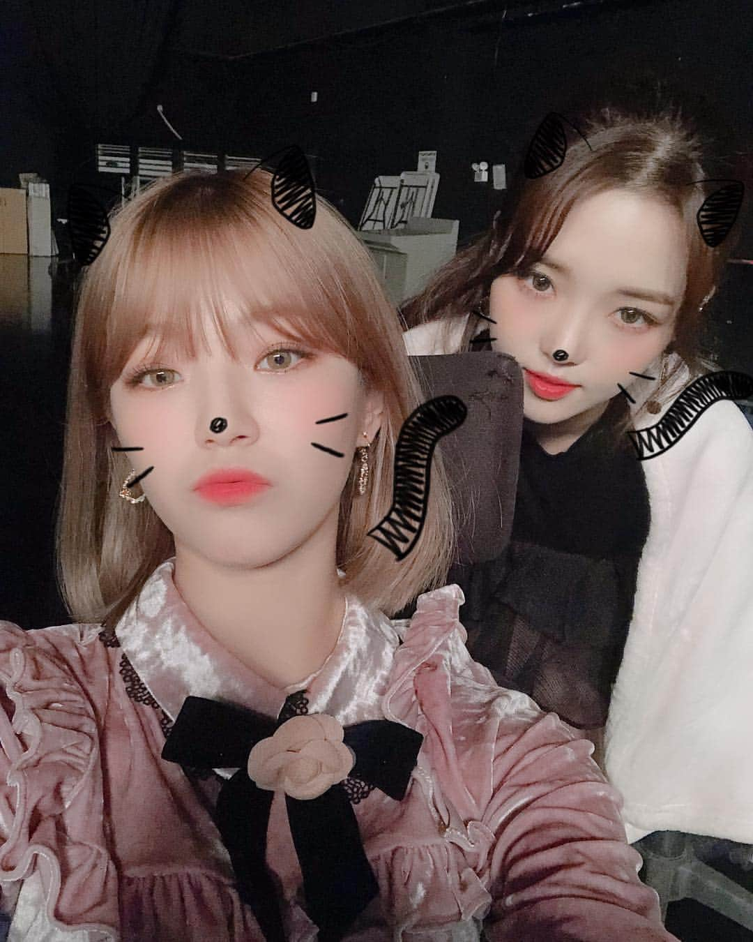 Mnetさんのインスタグラム写真 - (MnetInstagram)「⠀⠀⠀ 금발이 그리워지는 중.. ⠀⠀⠀ #지헌」3月12日 18時28分 - officialfromis_9