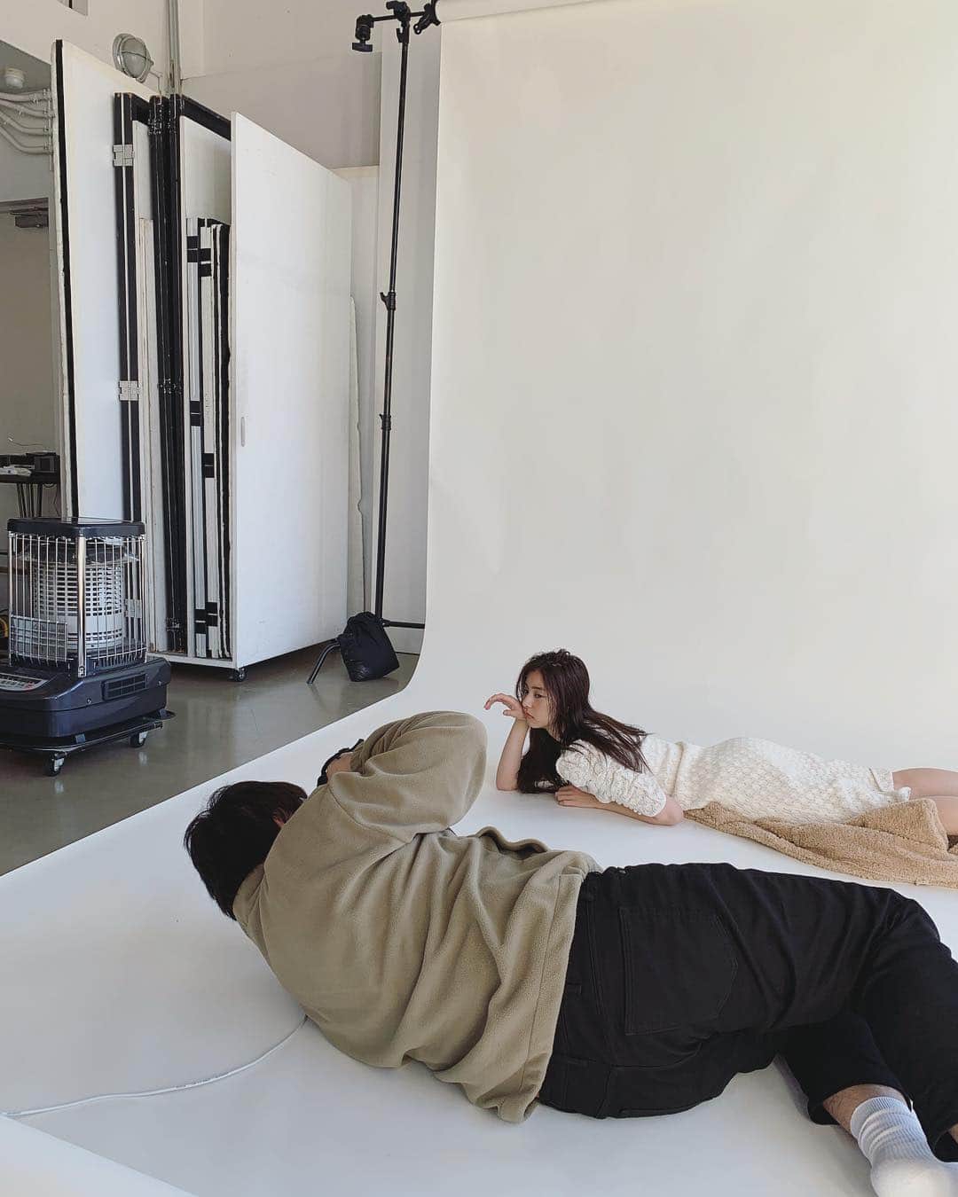 新木優子さんのインスタグラム写真 - (新木優子Instagram)「ar４月号  オフショット♡ #ar #armagazine」3月12日 21時05分 - yuuuuukko_