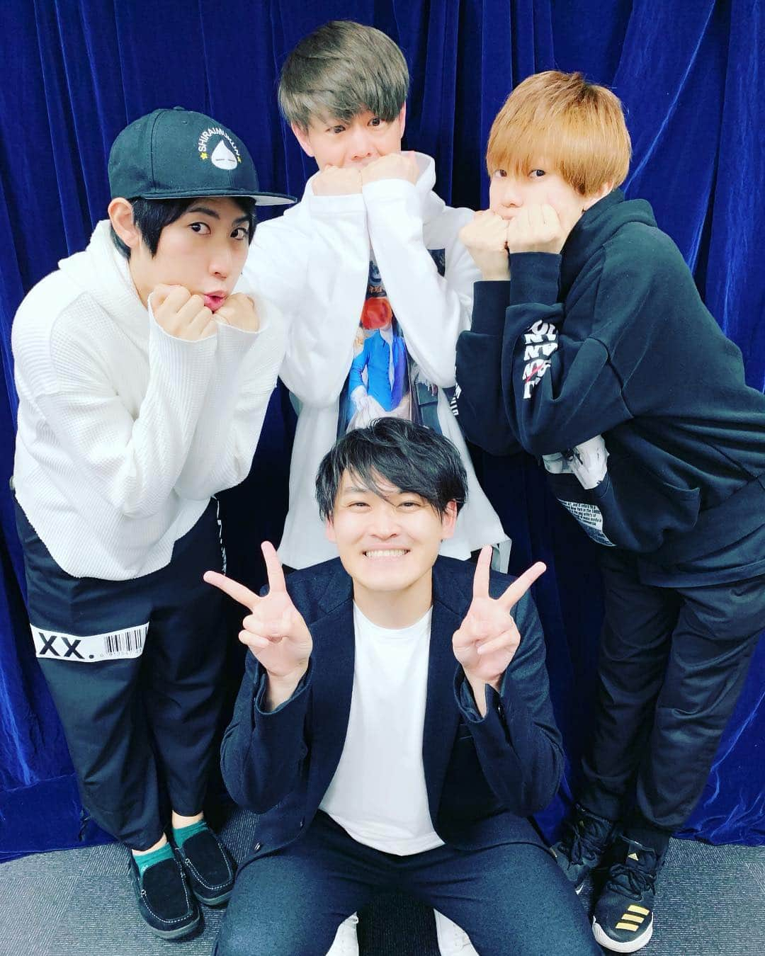 木島隆一さんのインスタグラム写真 - (木島隆一Instagram)「わちゃわちゃ楽しかったです！聴いてくださったアナタ！ありがとうございました！！！ #ヒプマイ #パワーボイスAアニちゅ #白井悠介 #神尾晋一郎 #天崎滉平 #木島隆一」3月12日 22時36分 - kijikiji_kiji_man