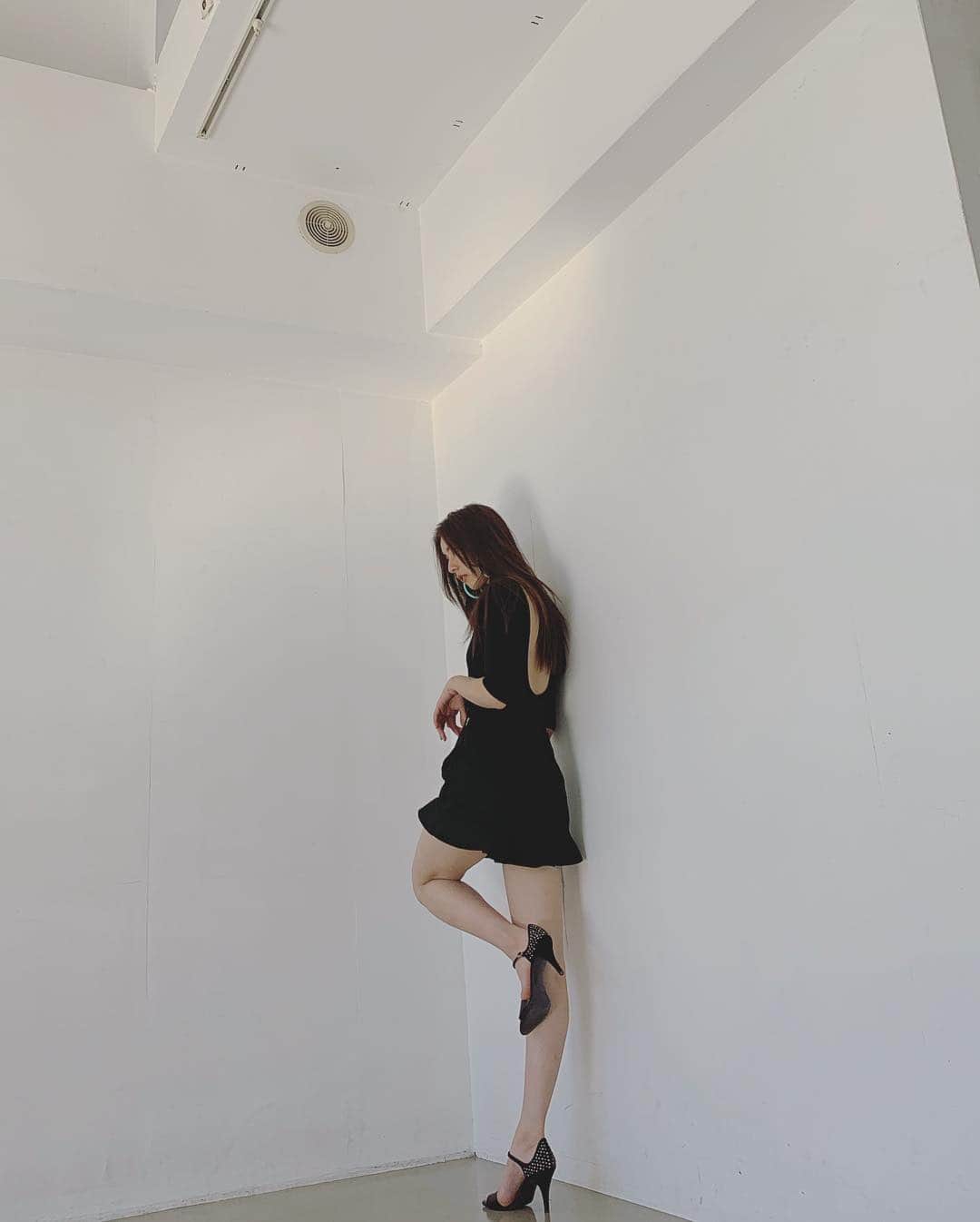 新木優子さんのインスタグラム写真 - (新木優子Instagram)「ar４月号  オフショット♡ #ar #armagazine」3月12日 23時55分 - yuuuuukko_