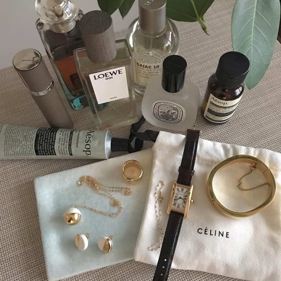 marie_8203さんのインスタグラム写真 - (marie_8203Instagram)「My essentials‥」3月13日 11時46分 - marie_8203