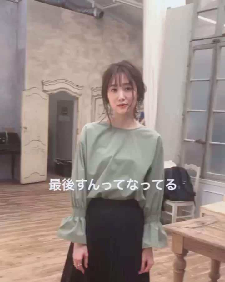 小林ようのインスタグラム：「すん #あざとさの権化 . #shooting #fashion #hairarrange #lowponytail #model #tokyo #japan #패션 #모델 #도쿄 #일본 #撮影 #ハウススタジオ #ストーリー #モデル #小林よう」