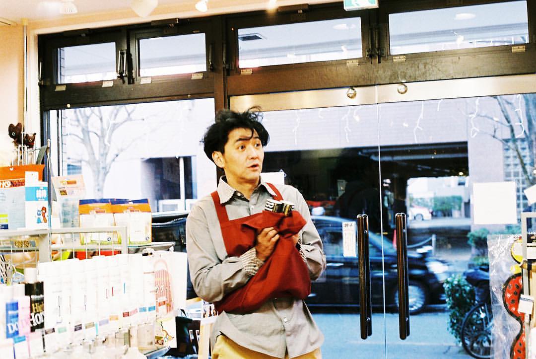 フジテレビ　ドラマ「平成物語」のインスタグラム：「Photo by 石田真澄 @8msmsm8  #平成物語 #村上淳」
