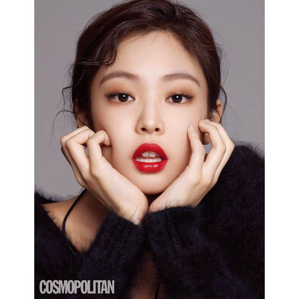 BLACKPINKさんのインスタグラム写真 - (BLACKPINKInstagram)「#BLACKPINK #블랙핑크 #JENNIE #제니 #COSMOPOLITAN #코스모폴리탄 #HERA #MARCH #3월호 #COVER #YG #광고」2月18日 10時25分 - blackpinkofficial