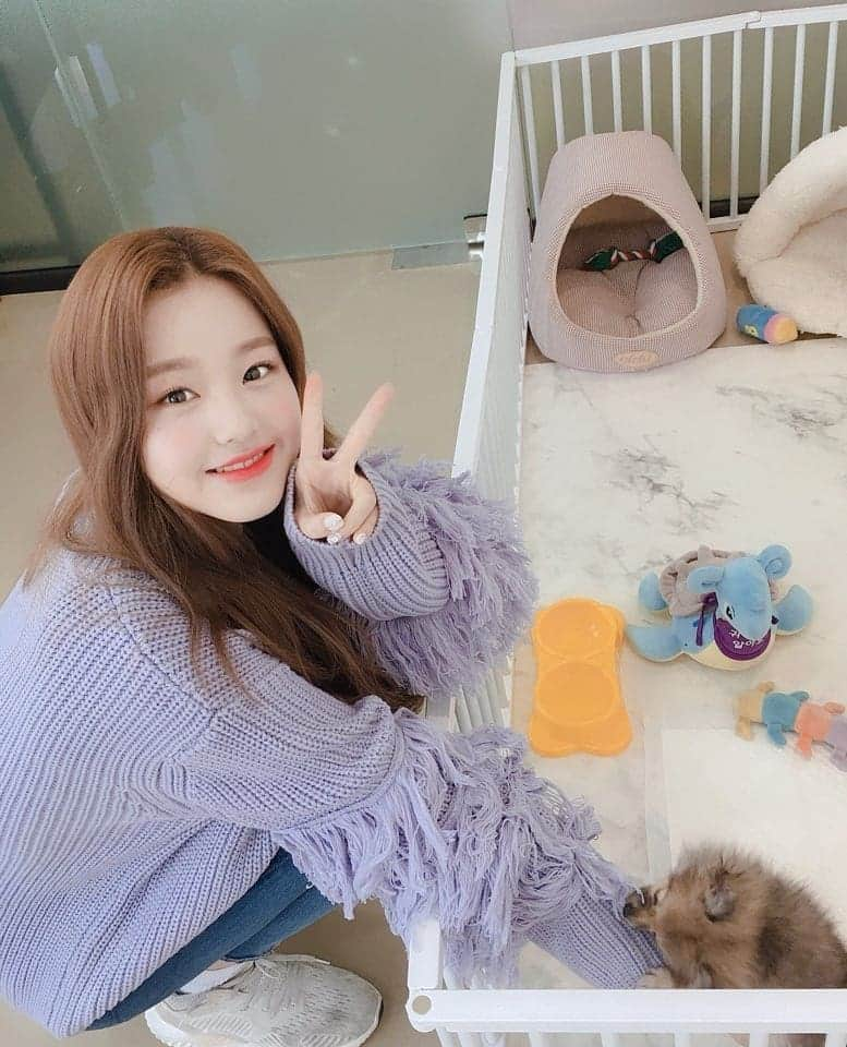 IZ*ONEさんのインスタグラム写真 - (IZ*ONEInstagram)「🐶❤️🐰 ⠀⠀⠀⠀⠀⠀⠀⠀⠀⠀⠀⠀⠀⠀⠀⠀⠀ #원영 #ウォニョン #IZONE #아이즈원 #アイズワン」2月18日 10時24分 - official_izone