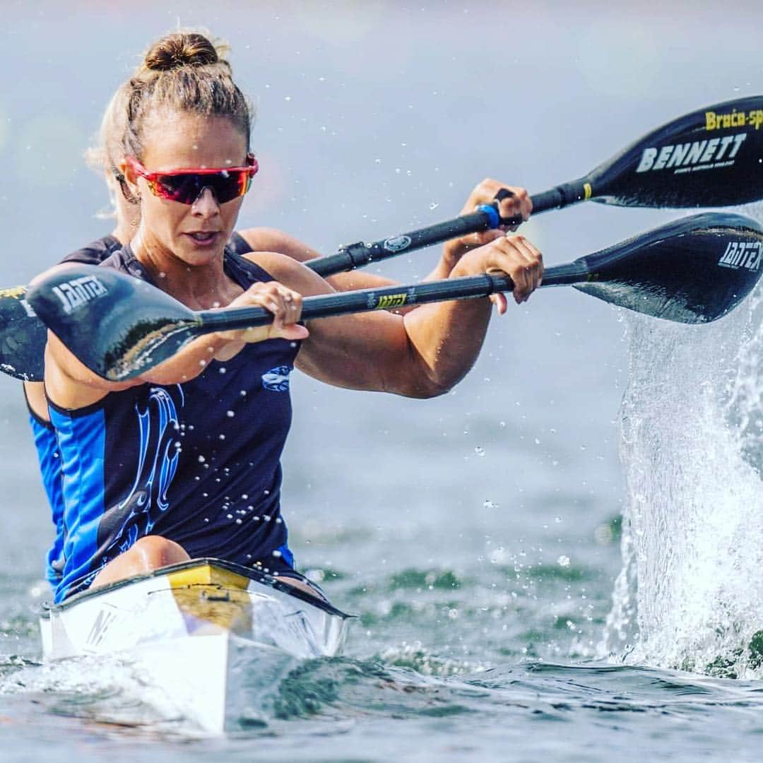リサ・キャリントンのインスタグラム：「Racing at the Nationals champs is always exciting, from the new paddlers to the masters. The volunteers the coaches and family supporting the athletes was wicked to see. Follow the links to @canoeracingnz to view the footage of great racing and the stories of the weekend.」