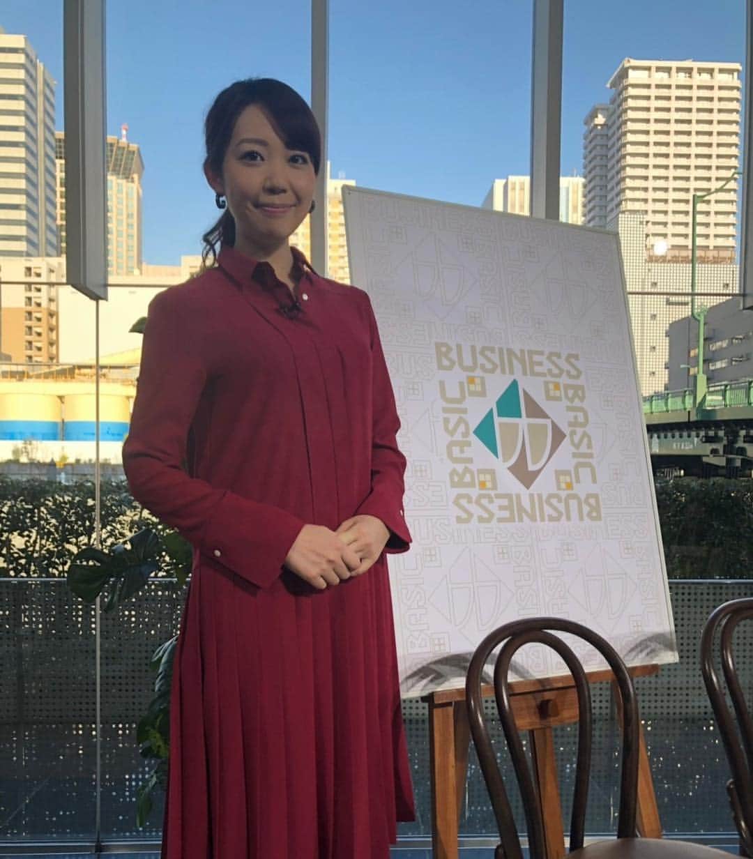 須黒清華のインスタグラム：「今日は「田村淳のBUSINESS BASIC」の収録でした😊 天気が良くて気持ち良かった〜‼︎ いつも頭はフル回転、たくさん刺激を受ける、最高に面白い番組です。 今日も番組から新しいビジネスが動き出しましたよっ✨ #田村淳のbusinessbasic #田村淳 #ニュービジネス #アルアバイル #allureville」